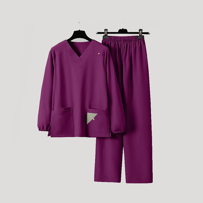 Unisex set lekárskeho oblečenia – vlhkosť odvádzajúci polyester-elastan materiál, krátke rukávy, V-krk, nohavice s viacerými vreckami, rýchloschnúci