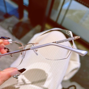 Yitao bezokvirne naočale za čitanje s lećama od smole protiv plavog svjetla, oblik leptira, metalne šipke, za odrasle