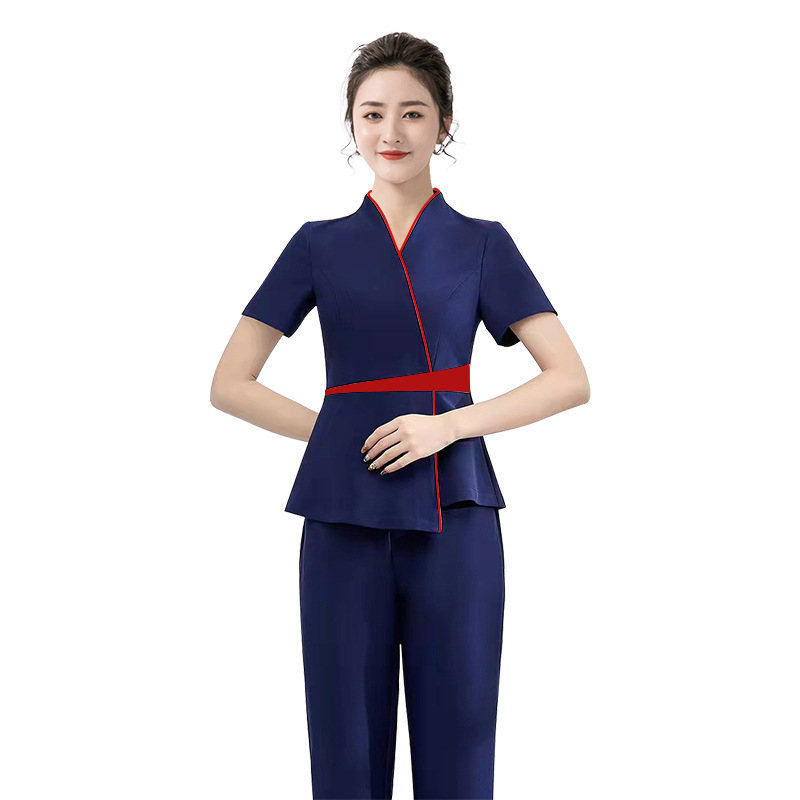 Ženski set uniforme za kozmetički salon: top s uskim strukom i elastične hlače, kratki rukavi, V izrez, 95% poliester s odvlačenjem vlage