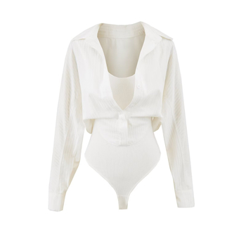 Poliester jumpsuit s polo ovratnikom, dugi rukavi, srednji struk, ravne hlače, tri četvrtine duljine, dizajn kolage