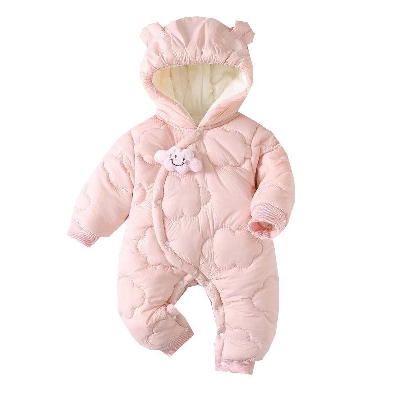 Overal za bebe s debelim fleeceom za zimu; 100% poliester; dugi rukavi; fiksna kapuljača; zatvarač s jednim redom.