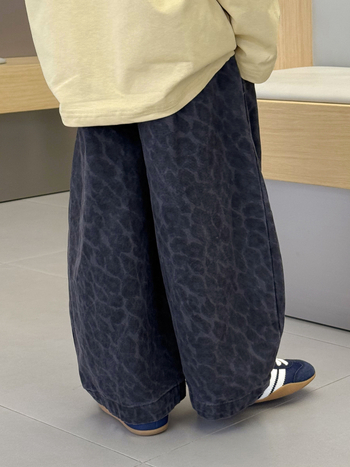 Pantaloni pentru copii, stil korean casual, imprimeu leopard, bumbac 80%, căptuțiți cu fleece, pentru vârsta 3–8 ani