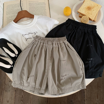 Șortii de copii — vară, stil lejer, 90% bumbac, talie elastică, pentru băieți 3–8 ani.