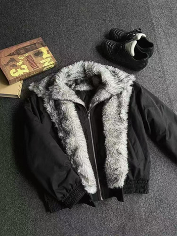 Μπουφάν μπόμπερ με κουκούλα, φαρδιά γραμμή, φερμουάρ μπροστά, για τον χειμώνα