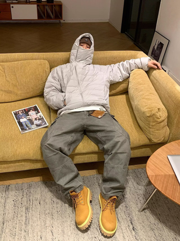 Ανδρικό χειμερινό μπουφάν με κουκούλα και φερμουάρ, άνετη γραμμή, πολυεστερικός γέμισμα