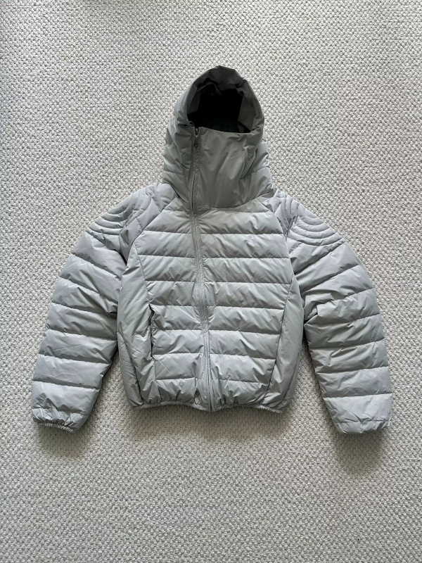 Ανδρικό χειμερινό μπουφάν με κουκούλα και φερμουάρ, άνετη γραμμή, πολυεστερικός γέμισμα