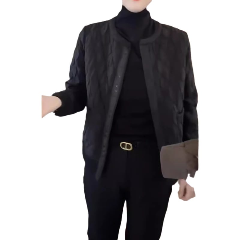 Памучно подплaтено яке в японско/корейски стил за свободно носене, кръгло деколте, предно закриване, зима 2024.