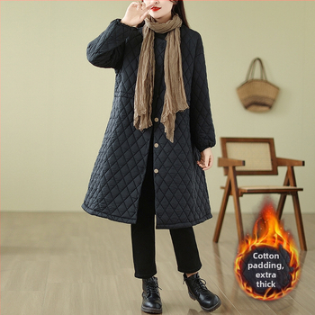 Palton feminin din bumbac cu umplutură (71–80%), quilting diamant, lungime lungă, guler rotund, închidere cu nasturi pe un singur rând