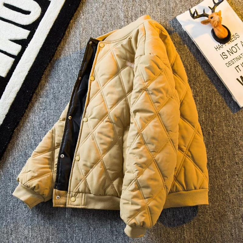 Geacă bărbătească din bumbac, model carouri, croială lejeră, fermoar, umplutură din bumbac