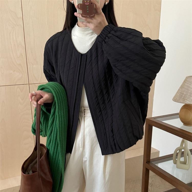 Jachetă din bumbac căptușitǎ, fără mâneci, în stil coreean, ultra-scurtǎ, guler polo, țesătură Chenille, umplutură din mătase-pamuc