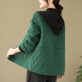 Palton din bumbac cu glugă pentru femei, croială slim, lungime medie (50–65 cm), umplutură din bumbac 81–90%, fermoar frontal