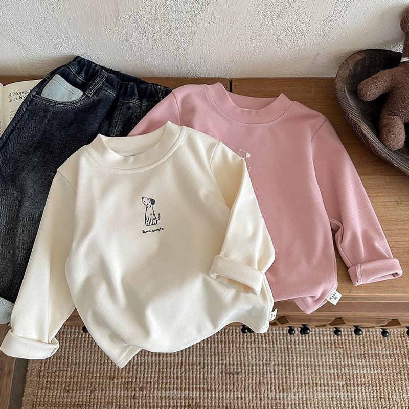 Tricou de bază pentru băieți din velur Derong, stil coreean, mâneci lungi, guler rotund, iarnă 2025, model desen animat, țesătură 90% poliester.