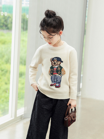 Pulover tricotat din bumbac pentru copii, cu broderie ursuleț, guler rotund, mâneci lungi, potrivit pentru toamnă și iarnă