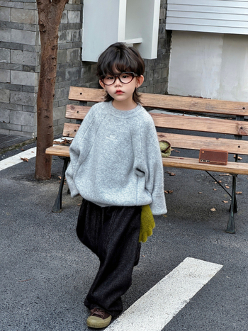 Pulover pentru copii, tricot, unisex, mâneci lungi, guler rotund, 64% acrilic.