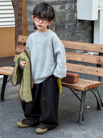 Pulover pentru copii, tricot, unisex, mâneci lungi, guler rotund, 64% acrilic.