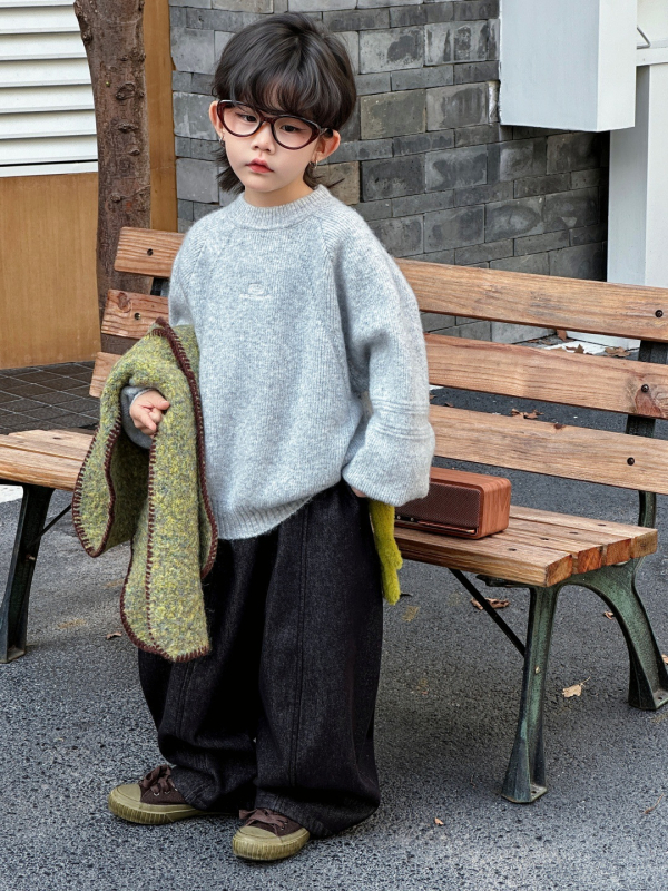 Pulover pentru copii, tricot, unisex, mâneci lungi, guler rotund, 64% acrilic.