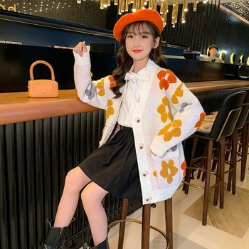 Cardigan tricotat pentru fete, croială lejeră, Primăvară-Toamnă 2025, poliester, decolteu în V, mâneci lungi, închidere cu nasturi pe un rând