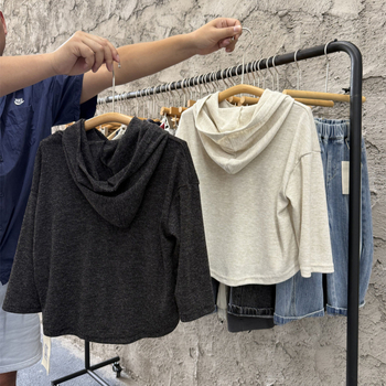 Cardigan tricotat cu glugă pentru copii – stil coreean, unisex, material moale, închidere cu nasturi într-un singur rând, toamnă-iarnă