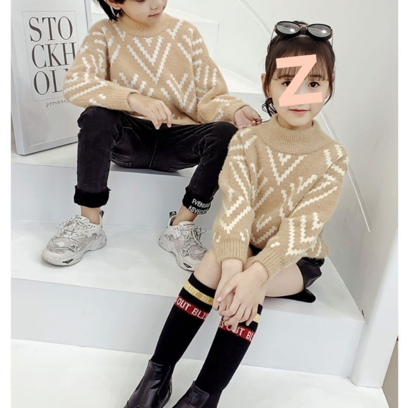 Pulover tricotat gros pentru copii – mâneci lungi, guler semi-turtleneck, țesătură din amestec poliester; modele: dungi, carouri, uni, desen animat