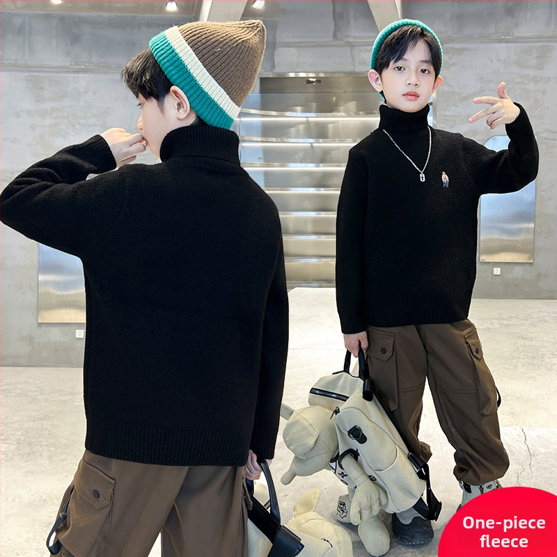 Dječji pulover za dečke s debelim visokim ovratnikom i fleece podstavom, akrilna vlakna 45%, za jesen i zimu
