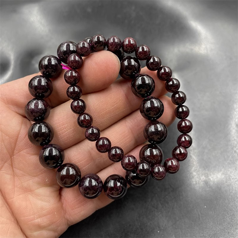 Brățară din granat natural, unisex, design original, mărgele de granat cu tăiere geometrică