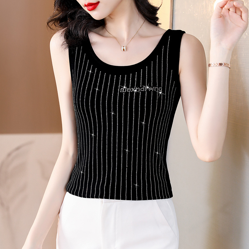 Дамска камизол с кристали, без ръкави, тясна кройка, полиестер/еластан, висока еластичност, подходяща за пролет и лято