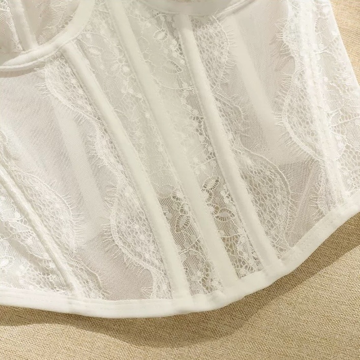 Camisolă-corset, croială Slim, lungime scurtă (40–50 cm), model floral, material poliester cu elastan