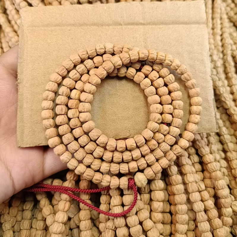 Brățară din passion seed, lucrată manual, formă de păpușă, stil natural, pentru cupluri