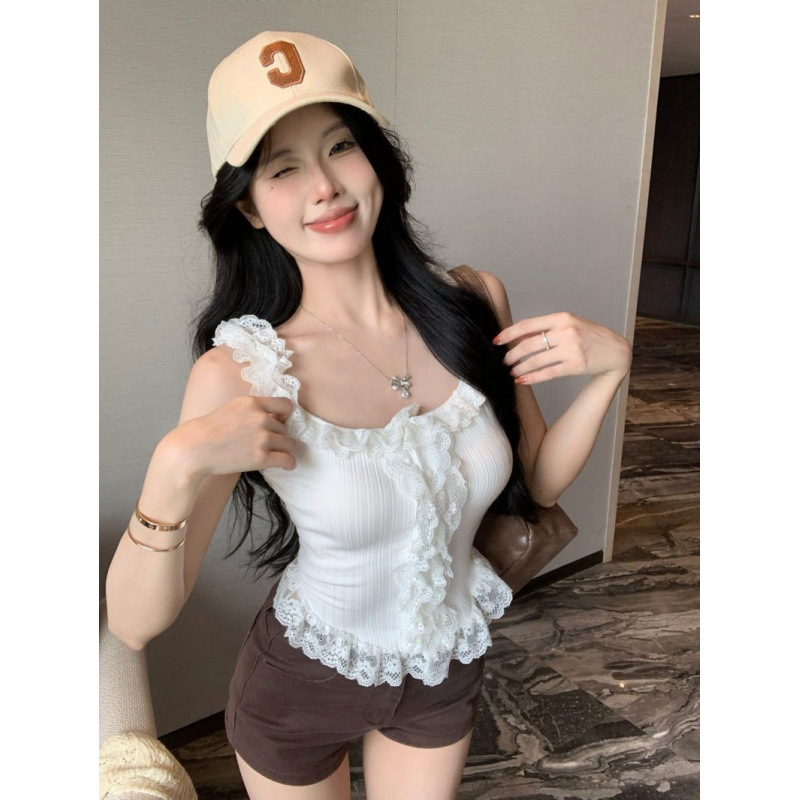 Top camisole din dantelă, bretele reglabile, croială slim, material Ice Silk, elastan 30–50%, lungime 50–65 cm