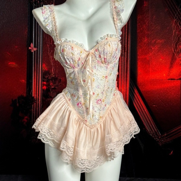 Sutien cu oase de peste și căptușeală – plasă din nailon, țesătură ultra-subțire 81–100 g/m2, lenjerie transparentă, push-up