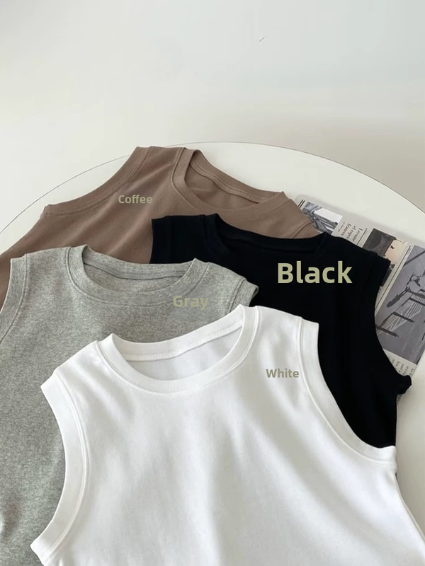 Top de damă din bumbac, guler rotund, fără mâneci, croială slim, lungime medie (bumbac; guler rotund; fără mâneci; croială slim; lungime medie)