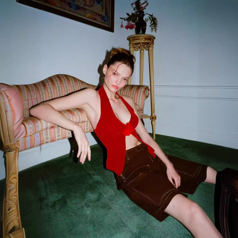 Top halter fără mâneci, cu floare 3D pe piept - Versiune talie, Primăvara 2025, pentru femei adulte