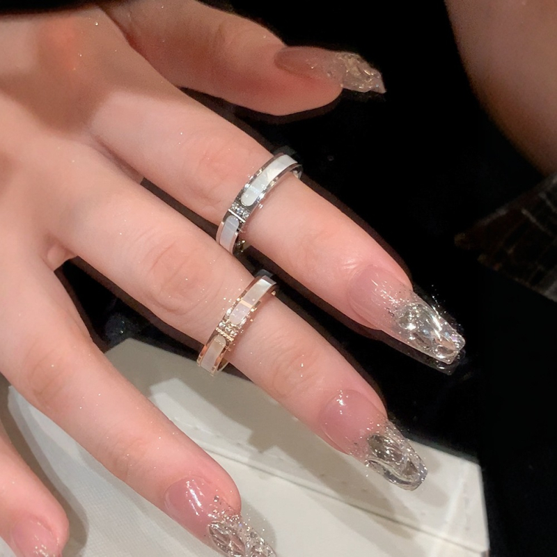 Inel din oțel de titan cu trei diamante, design light luxury pentru femei, placare electroplată