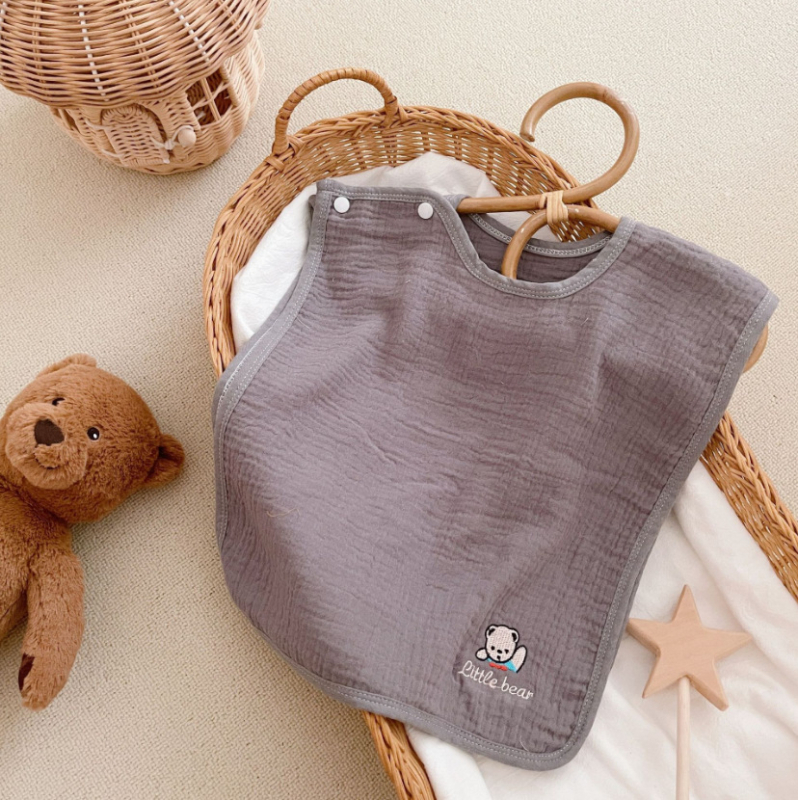 Prosop de baie pentru bebeluși din tifon — fire 32, țesătură simplă, greutate 170–200 g, model: uni sau desen animat