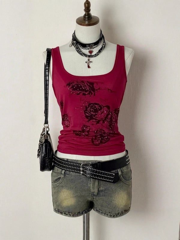 Spagettipántos top - karcsú fazon, virágos minta, poliészter ≥95%, dupla pánt