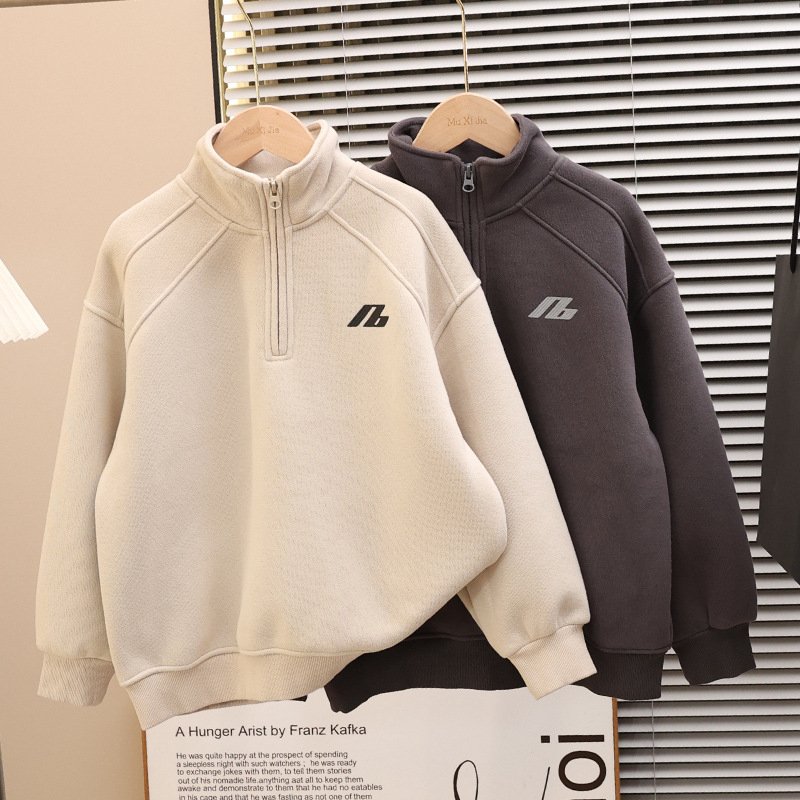 Dječji džemper za jesen-zimu s fleece podstavom, debela tkanina, glavni materijal pamuk 50%, polu-visoki ovratnik, pull-over