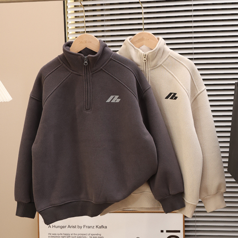 Dječji džemper za jesen-zimu s fleece podstavom, debela tkanina, glavni materijal pamuk 50%, polu-visoki ovratnik, pull-over