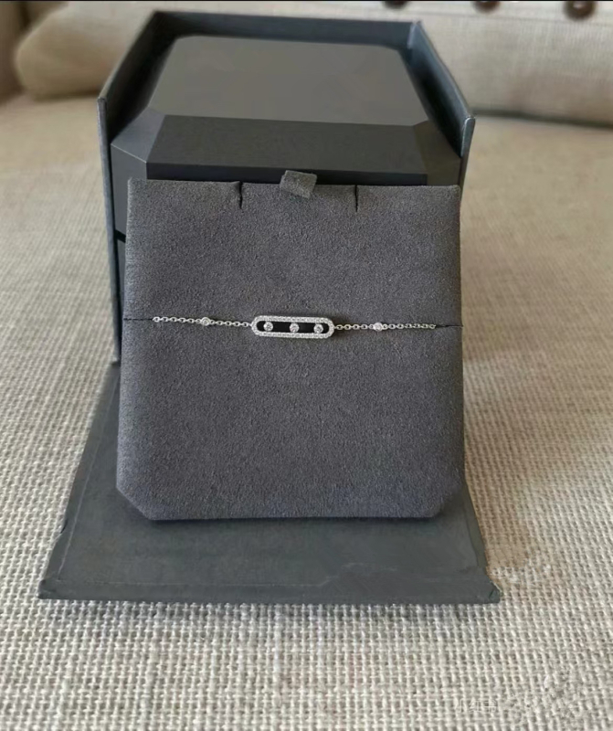 Brățară pentru femei din cupru cu diamante – închidere glisantă, design geometric cu trei diamante, bijuterie la modă elegantă