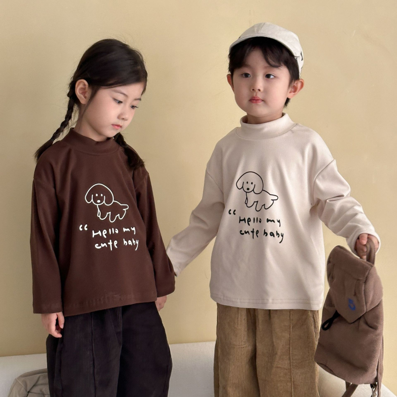 Gyerekek hosszú ujjú póló koreai stílusú mock nyakú gallérral, 90% poliészter, állat- és betűmintás, 3–8 éveseknek.