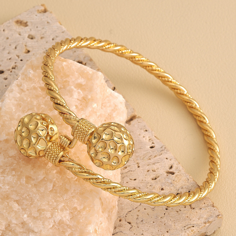 Brățară din cupru cu design deschis torsionat, placare electrolitică, 21 g, stil personal