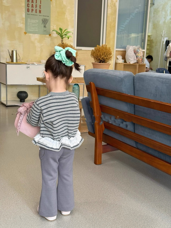 Bluza de trening pentru fete, cu dungi, guler rotund, mâneci lungi, 80% bumbac, toamnă 2025
