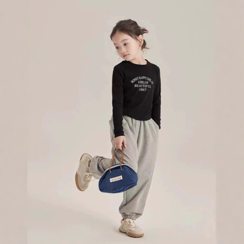 Kislányoknak hosszú ujjú póló betűkkel, koreai stílus, 95% pamut, tavasz-őszi szezon