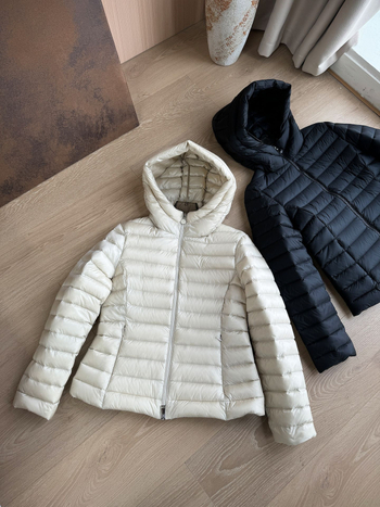 M Brand jachetă ușoară pentru femei, cu glugă, croială slim, umplutură din puf alb de rață 86–90%, material nylon, iarnă 2025