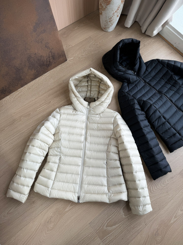 M Brand jachetă ușoară pentru femei, cu glugă, croială slim, umplutură din puf alb de rață 86–90%, material nylon, iarnă 2025