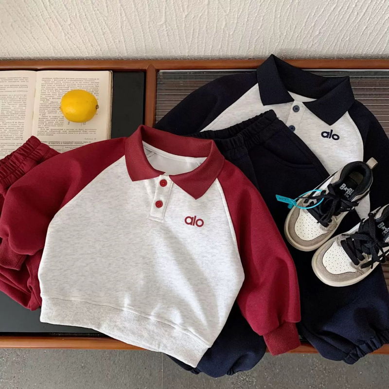 Set copii două piese pentru toamnă, din bumbac – Unisex, mâneci lungi, 100% bumbac, stil casual sport