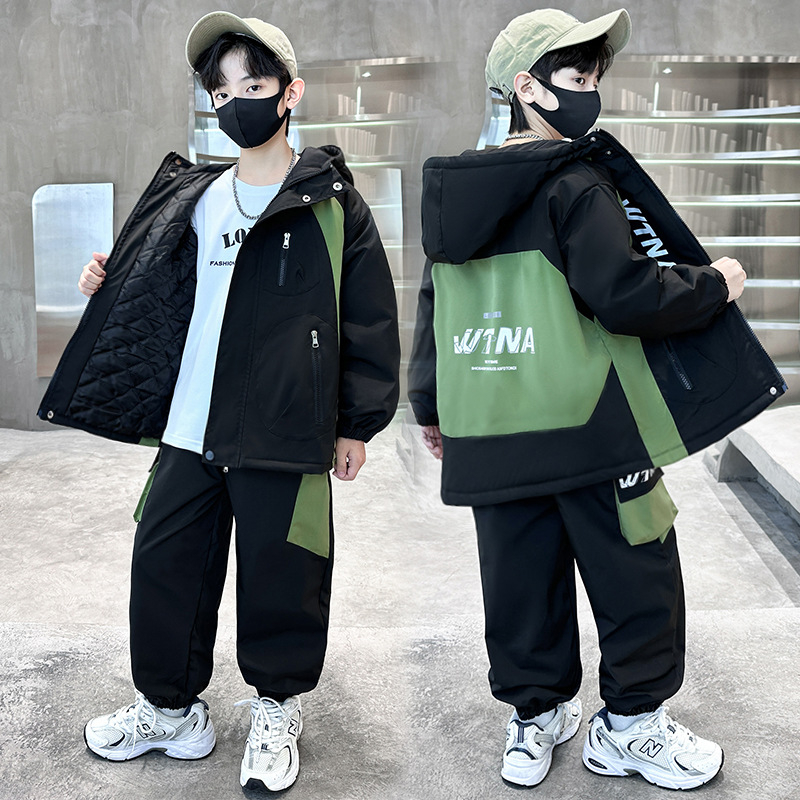 Set de iarnă pentru băieți, două piese, cu glugă, căptușit, 100% poliester, model cu litere