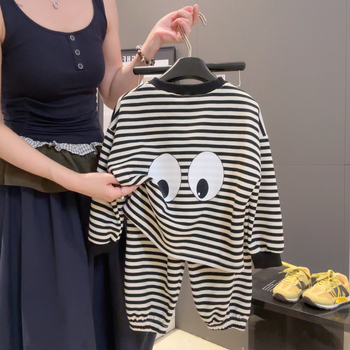 Dječji dvodijelni set s prugama, jesen 2025, korejski stil, ležerni pulover i hlače, unisex