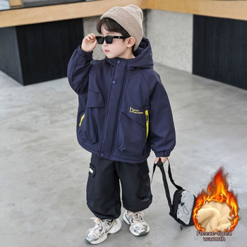 Bērnu kapucēta jaka, bieza, 70–80% kokvilna, rudens–ziema 2025