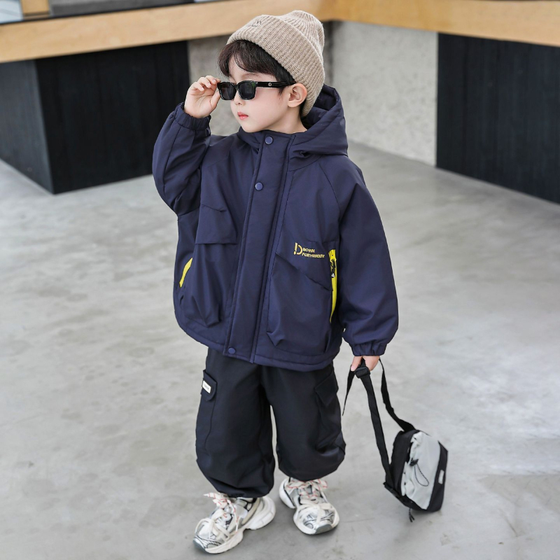 Bērnu kapucēta jaka, bieza, 70–80% kokvilna, rudens–ziema 2025