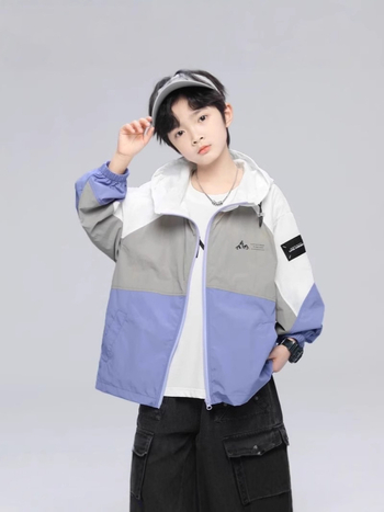 Jachetă de protecție solară pentru băieți – ultra-ușoară, exterior din nylon cu căptușeală nylon, glugă, primăvara 2025, 200 g, potrivită pentru copii peste 8 ani (peste 140 cm)